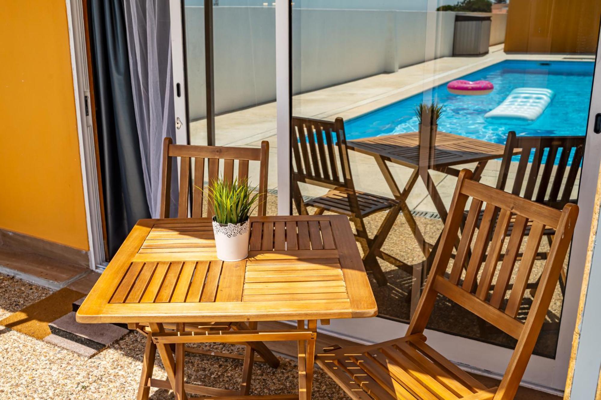 Wake Up With The Sea Breeze- House With Pool Ap1 Apartment Lavra Bagian luar foto
